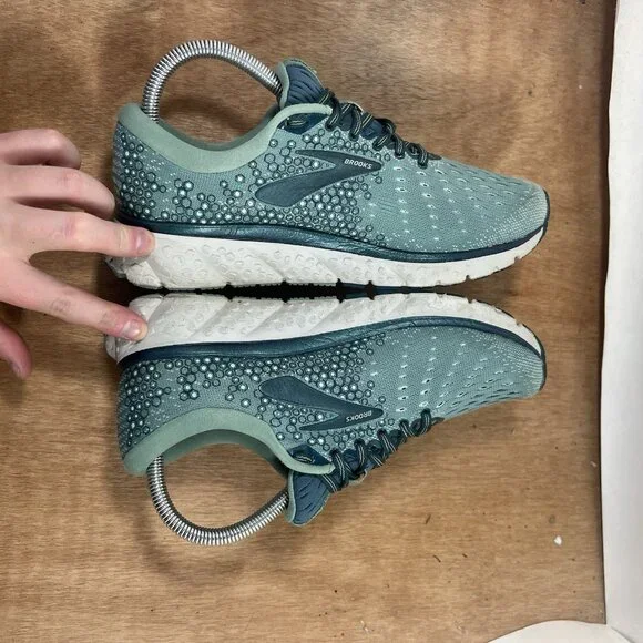 Brooks Glycerin 17 Women Size 8 Green Running Shoes Sneakers - Picture 6 of 9